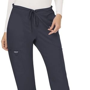 Medium Petite scrub pant 2/$40 item